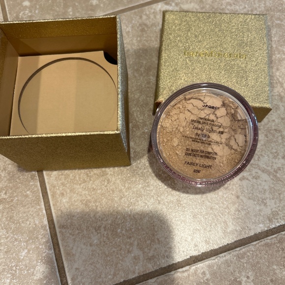 Bare Minerals NEW Original loose foundation super size - Picture 2 of 4
